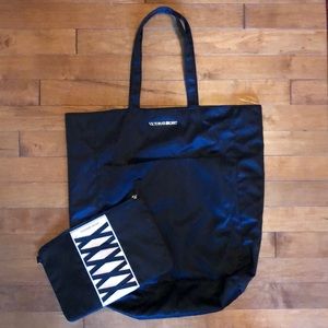 Victoria’s Secret • Tote/Cosmetic Bundle